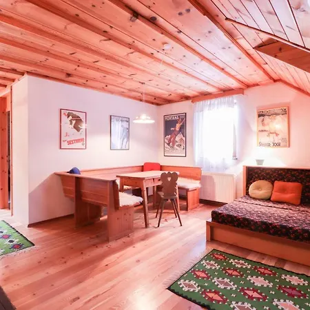 House Alpine Rose * Мойстрана