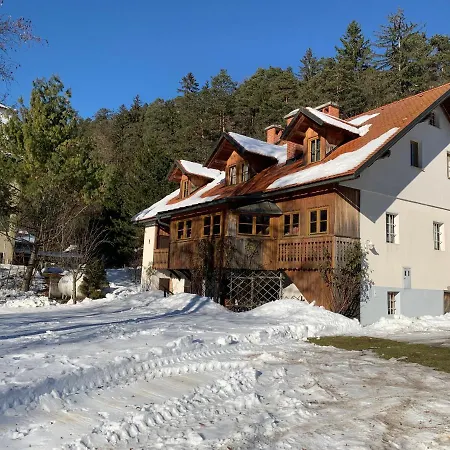 House Alpine Rose Mojstrana